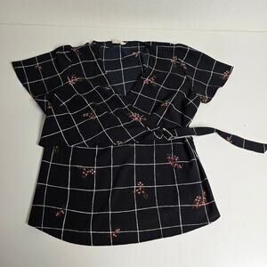 Kirious Black White Grid Floral Cross Front Blouse size XL